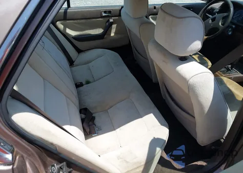 1991 Honda Accord Lx/Ex z USA, uszkodzony, nr VIN 1HGCB7655MA034844